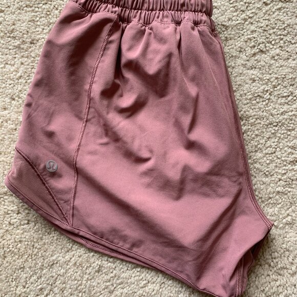 Lululemon Women's Hotty Hot Short II, Long 4", Spanish Rose, size 4 NWOT - Picture 6 of 8